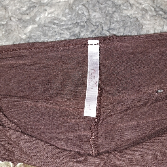 Rule 21 Fashion Top Size L - Picture 2 of 4